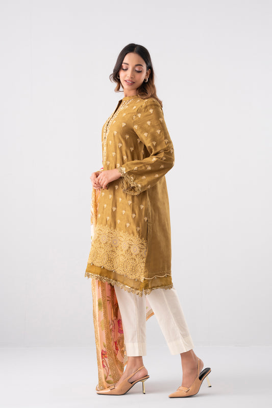 Smart Fit Embroidered Two-Piece Lawn with Silk Dupatta