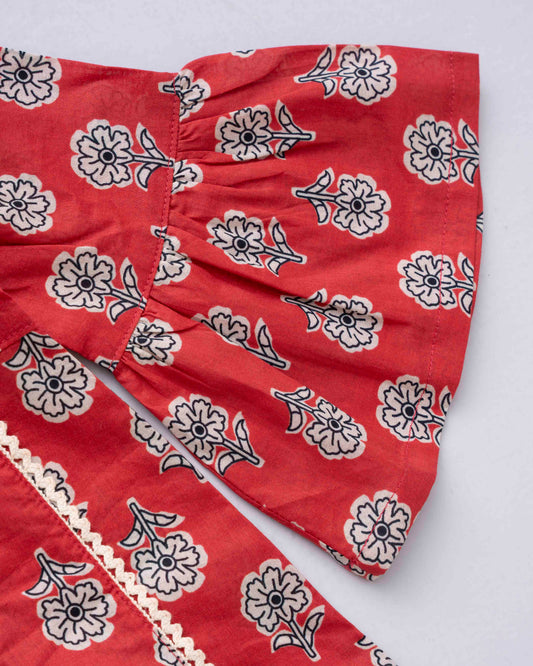 Newborn Girls' Ethnic Set (3-6 Months)