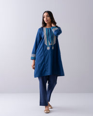 Relaxed Fit Embroidered Ethnic Kurti