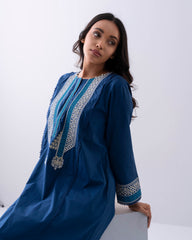 Relaxed Fit Embroidered Ethnic Kurti