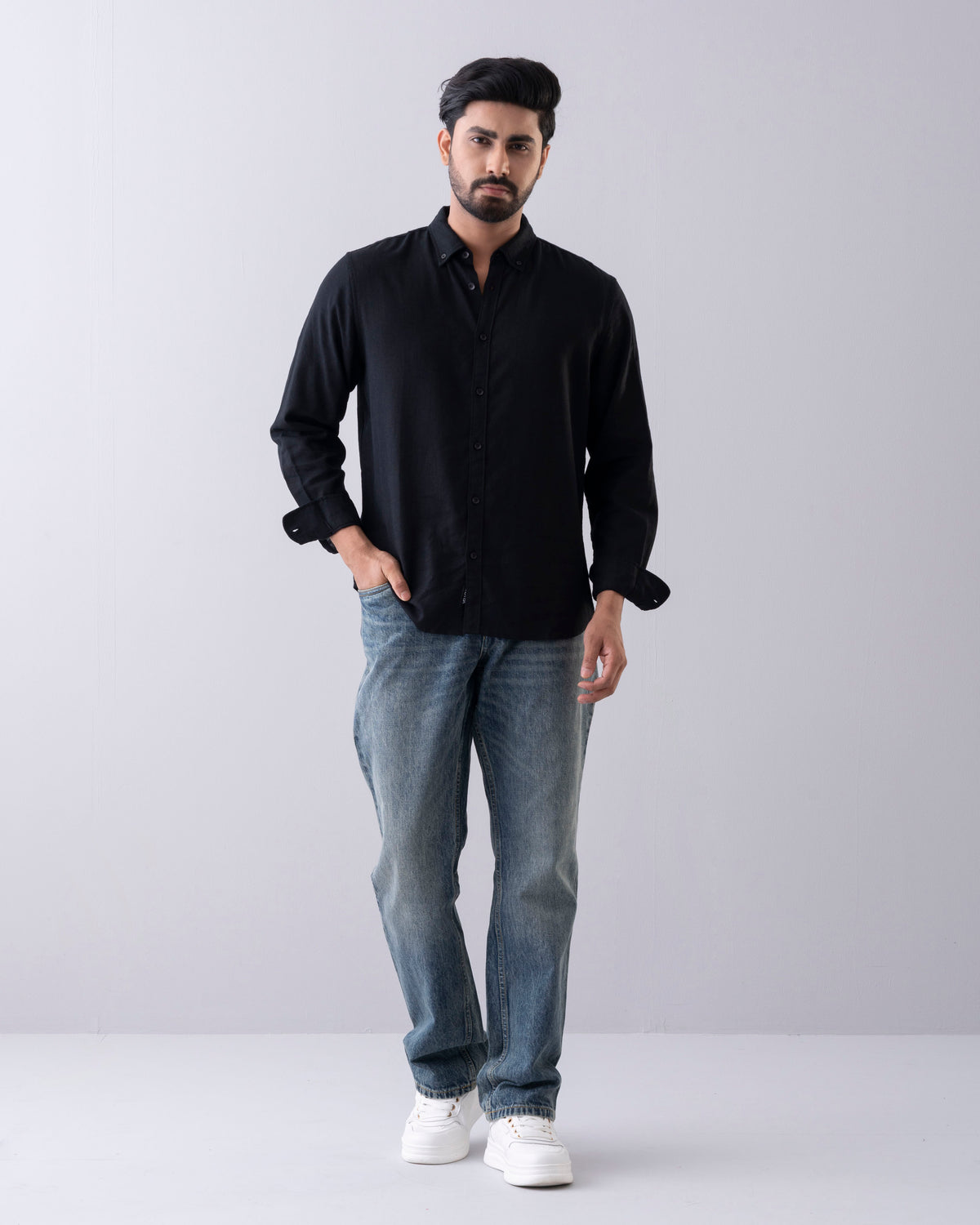 Regular Fit Solid Casual Shirt