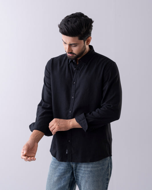 Regular Fit Solid Casual Shirt