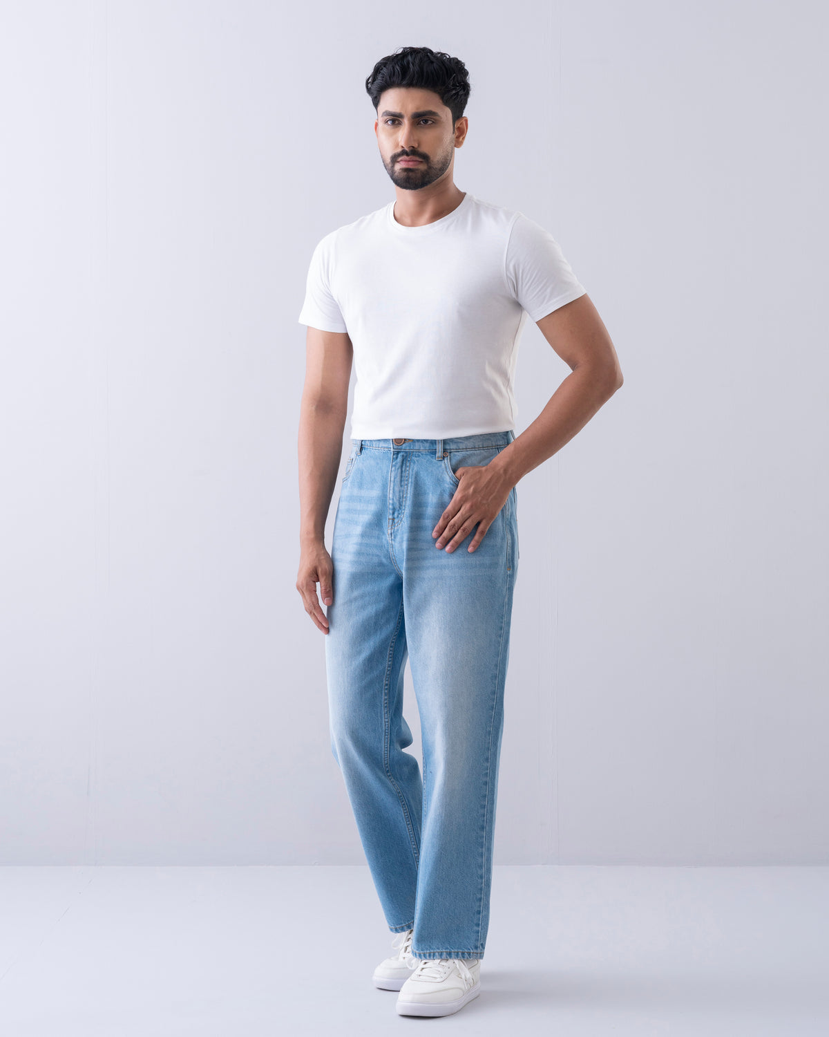 Baggy Fit Blue Jeans