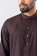 Regular Fit Embroidered Formal Ethnic Kurta Set