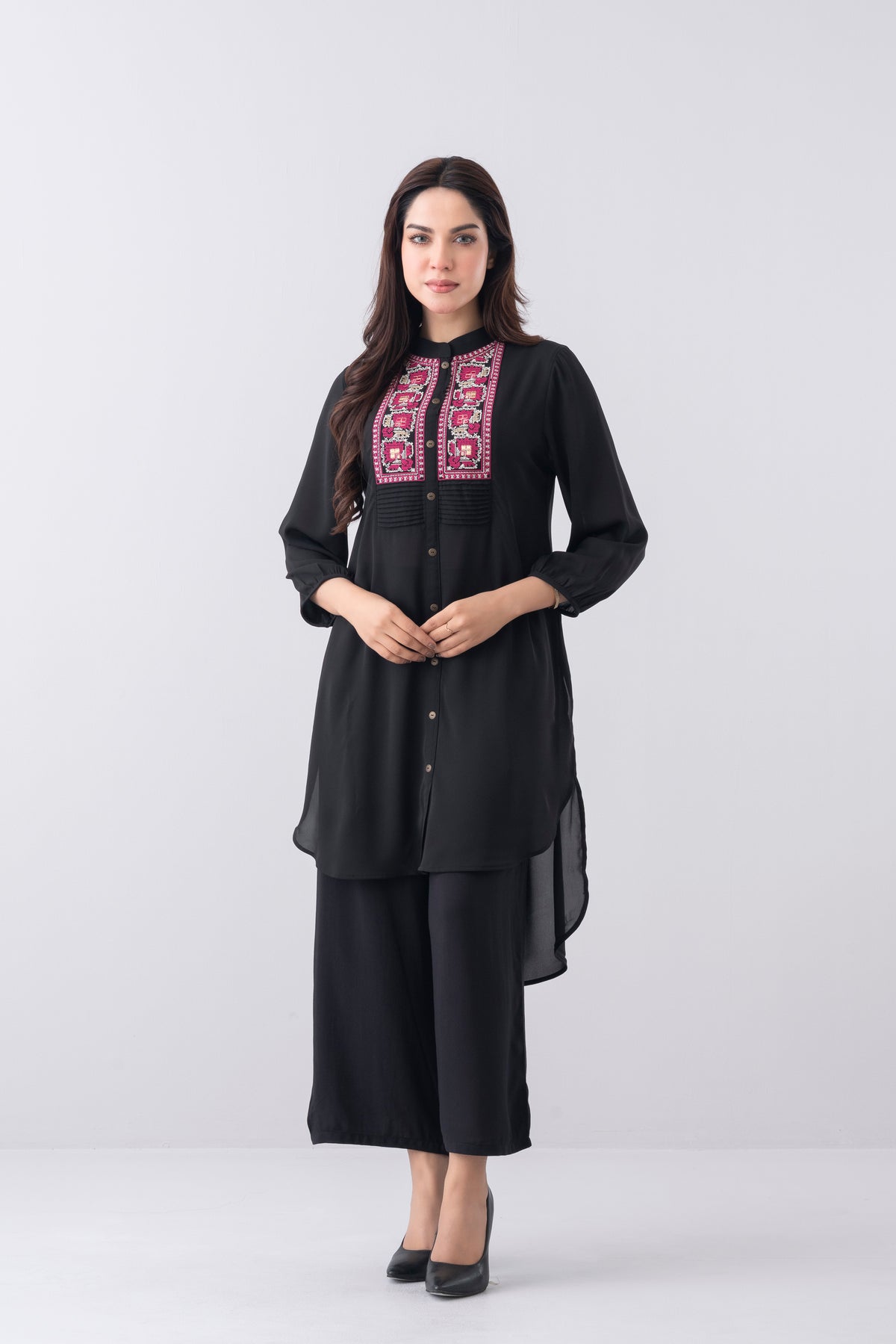 Smart Fit Embroidered Ethnic Kurti