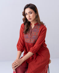 Relaxed Fit Embroidered  Ethnic Kurti