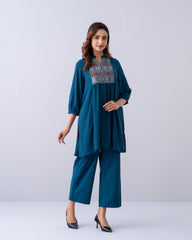 Relaxed Fit Embroidered  Ethnic Kurti