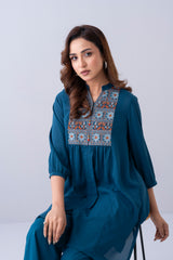 Relaxed Fit Embroidered  Ethnic Kurti