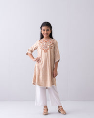 Girls' Embroidered Ethnic Kurti (2-4 Years)
