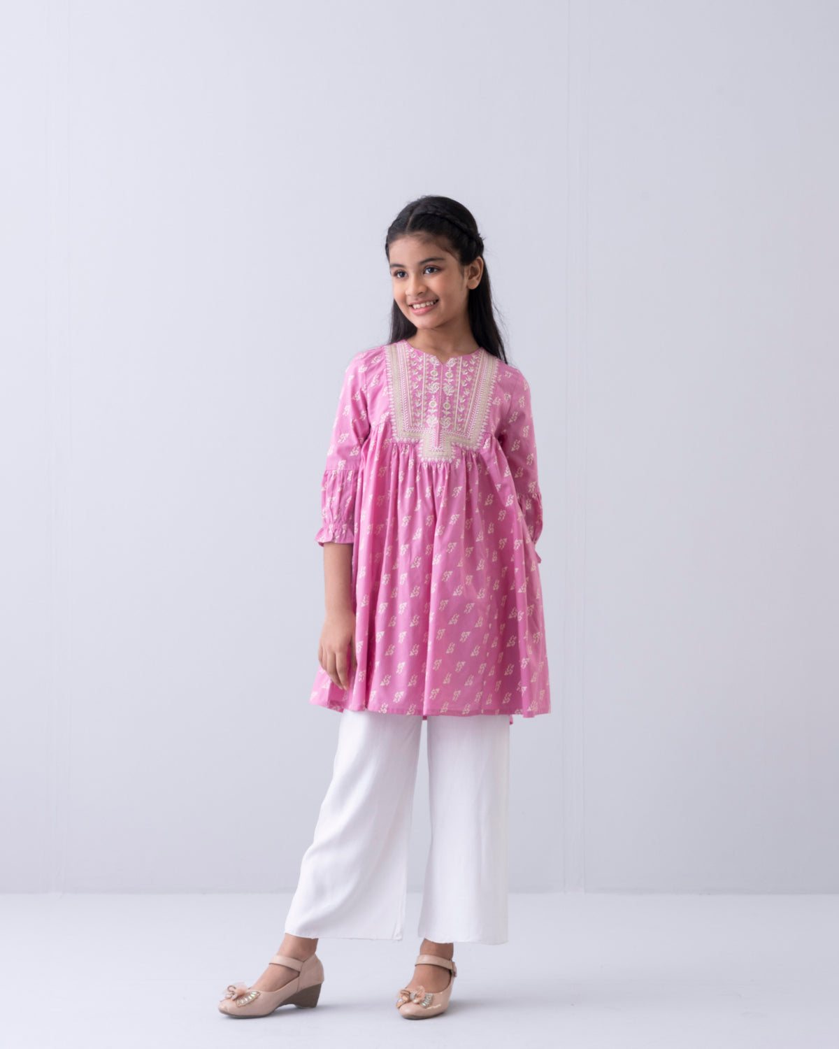 Girls' Embroidered Ethnic kurti (2-4 Years)