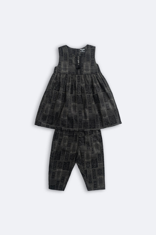 Newborn Girls' Ethnic Set (6-18 Months)