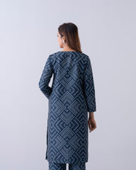 Smart Fit Embroidered Three-Piece Semi-Formal Ethnic Set with Organza Dupatta