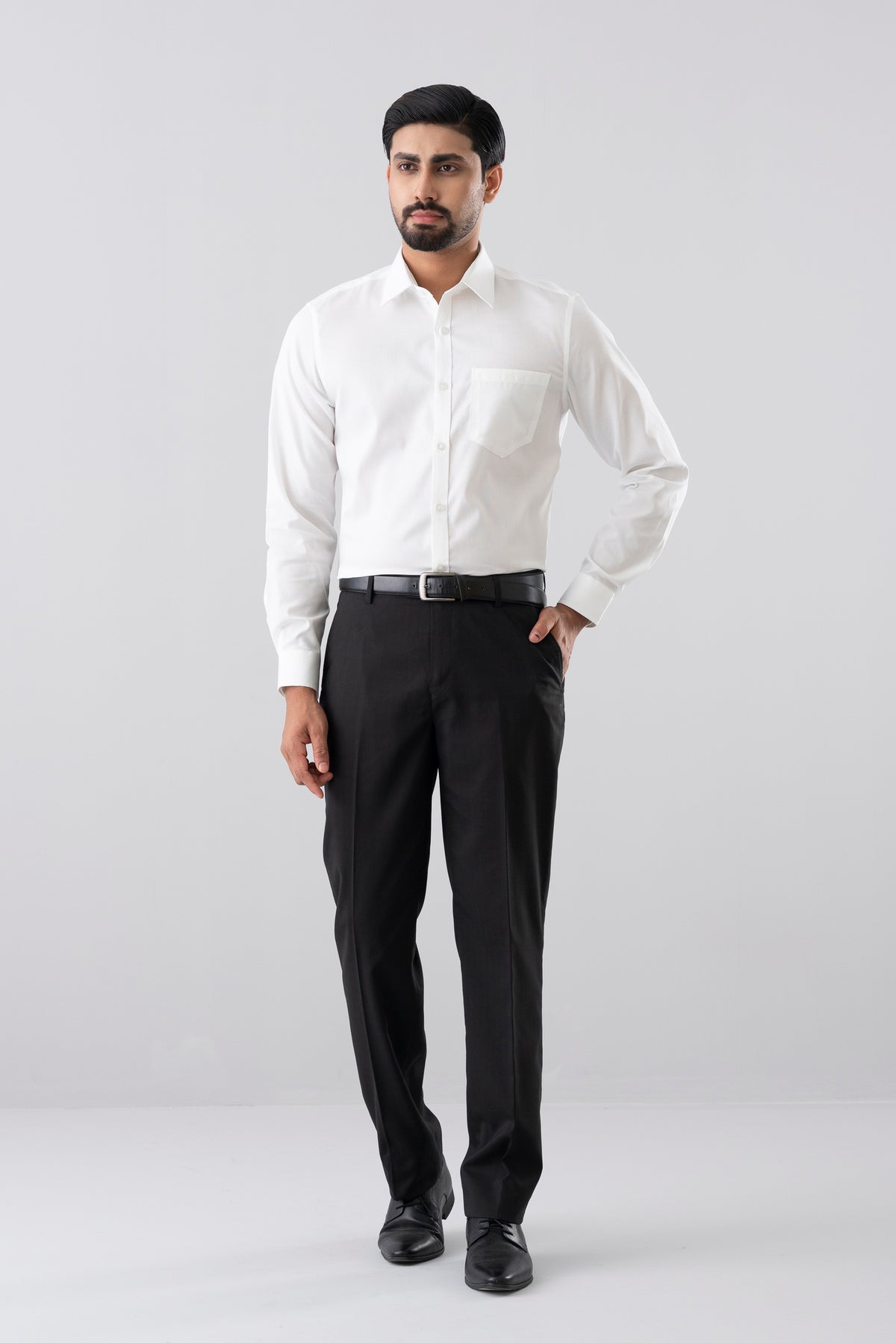 Slim Fit Solid Dyed Dobby Weave Templeton Formal Shirt