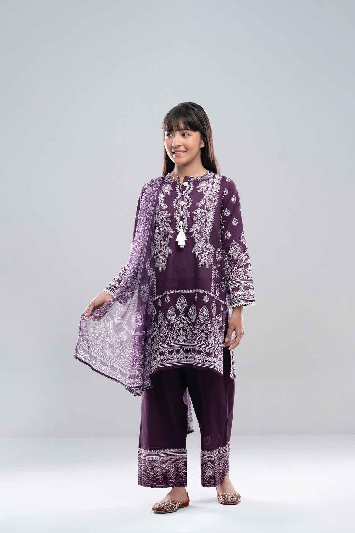 Smart Fit Printed Three-Piece Princess Lawn with Chiffon Dupatta (10-14 Years)