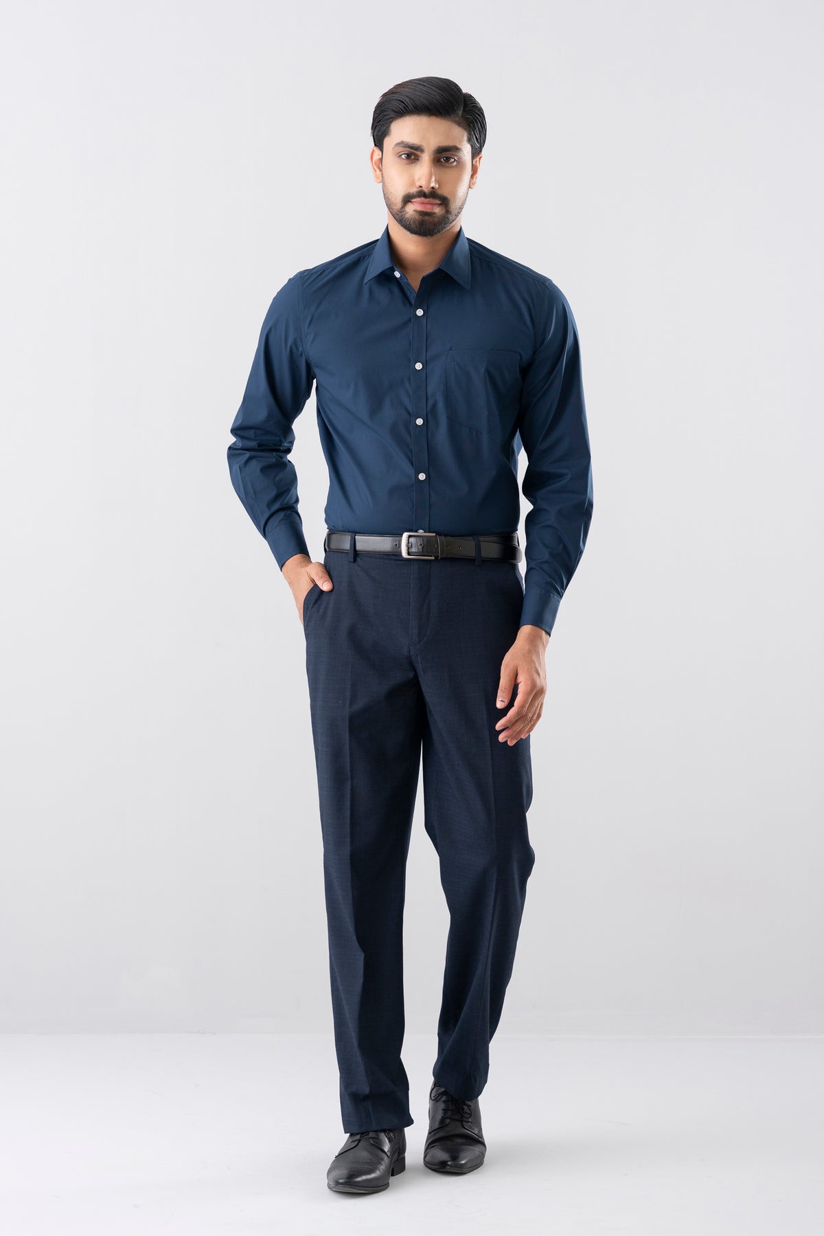 Regular Fit Solid Dyed Poplin Templeton Formal Shirt