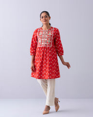 Smart Fit Embroidered Ethnic Kurti