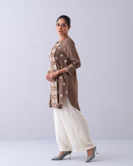 Smart Fit Embroidered Ethnic Kurti