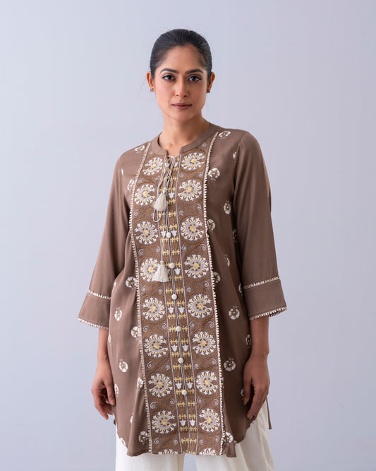 Smart Fit Embroidered Ethnic Kurti