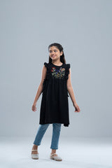 Girls' Dress (2-4 Years)