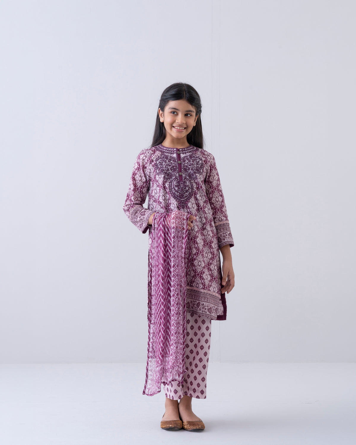 Princess Embroidered Three-Piece Lawn with Chiffon Dupatta (2-4 Years)