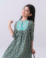 Girls' Embroidered Ethnic Kurti (6-8 Years)