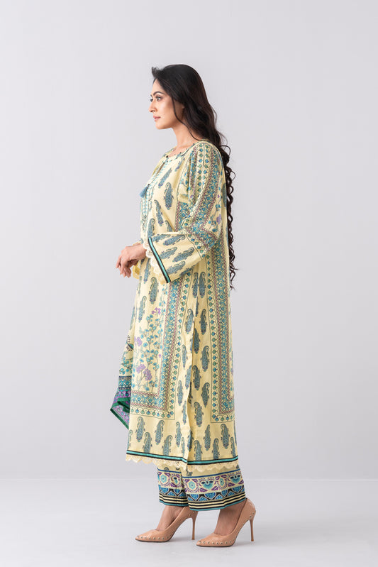Relaxed Fit Digital Printed Three-Piece Lawn