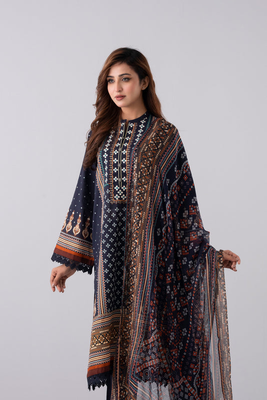 Relaxed Fit Khaddar Three-Piece Lawn with Chiffon Dupatta