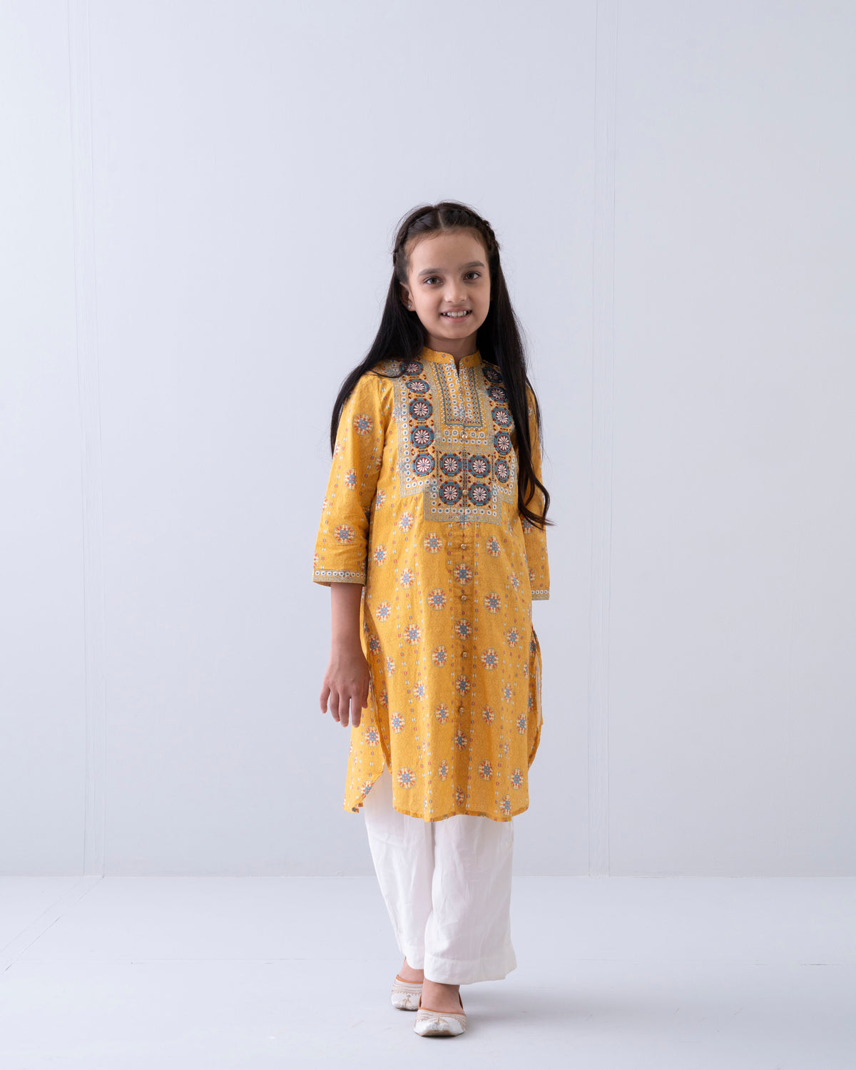Junior Girls' Embroidery Ethnic Kurti (10-14 Years)