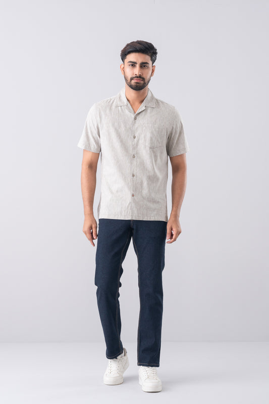 Regular Fit Solid Casual Shirt