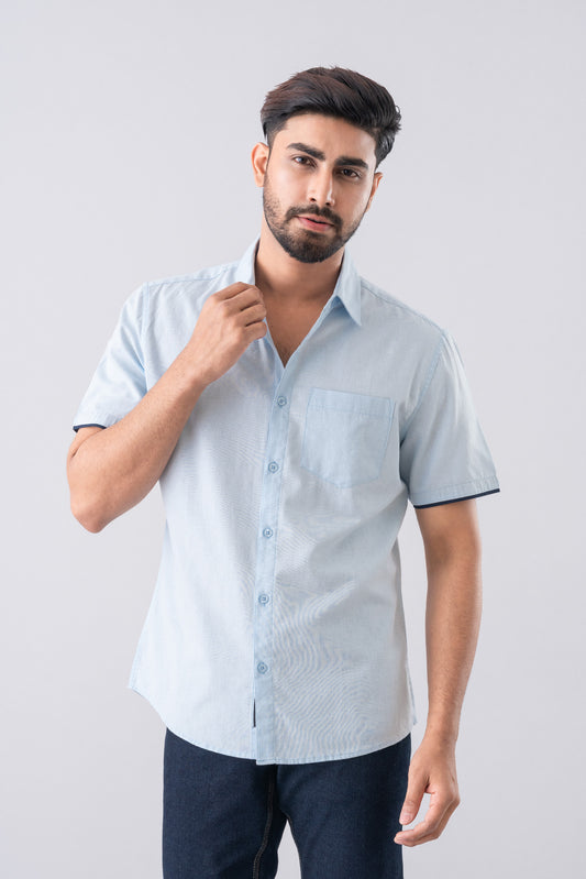 Slim Fit Solid Casual Shirt