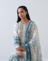 Smart Fit Embroidered Three-Piece Lawn with Chiffon Dupatta