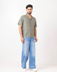 Regular Fit Solid Casual Shirt